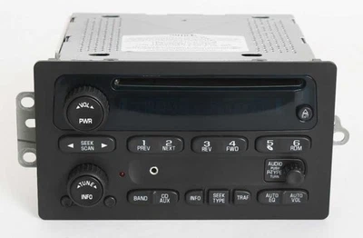2005 GMC Sierra 1500 Truck Radio AM FM CD Player Upgraded w Aux Input - 10357894 Foto 1 de 4