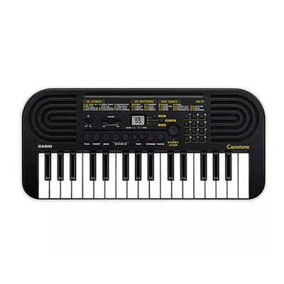 Casio SA-51 Mini Tastiera polifonica a 32 tasti, Nero fondo in Bianco - Immagine 1 di 4