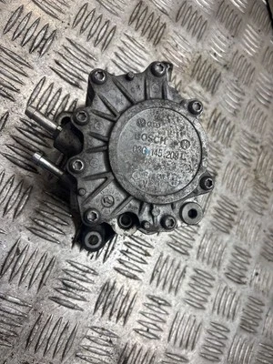 Dodge Caliber 2007 Diesel 103kW Vacuum pump 03G145209C ART28549 - Image 1 of 4