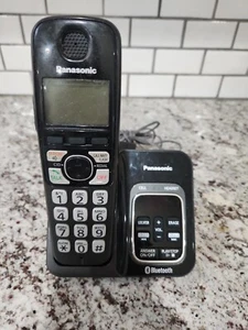 Panasonic KX-TGD560 Answering Machine Bluetooth Main Base W/ KX-TGDA470 Handset - Zdjęcie 1 z 1