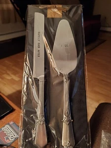 NWT 2016 Mudpie Wedding Cake Knife & Server Set - Silver - Picture 1 of 1