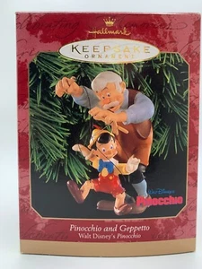 1999 Pinocchio und Geppetto Hallmark Andenken Walt Disney Ornament NEU - Bild 1 von 2