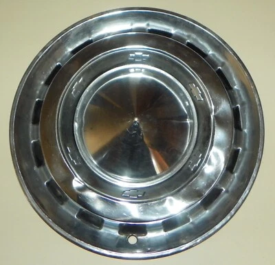 1955 1956 CHEVROLET BEL AIR 210 NOMAD КАБРИОЛЕТ ОРИГИНАЛЬНЫЙ GM СТУПИЦА КОЛПАЧОК ОДИНОЧНЫЙ - Изображение 1 из 2