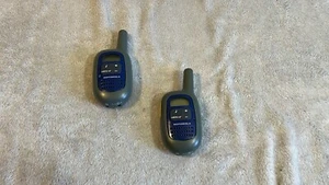 Motorola FV200 Talkabout Digital 2 Way Radios Pair Of 2 Read Blue - Picture 1 of 2
