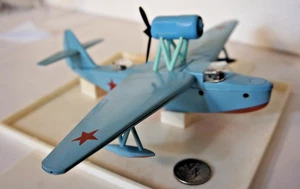 Russian made diecast airplane 1/72 Be-2 Seaplane in original box - Picture 1 of 4