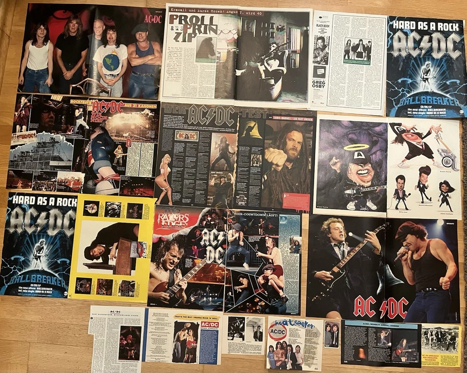 AC/DC Poster Clippings Artikel Berichte Sammlung Konvolut Rock Band - Bild 1 von 1