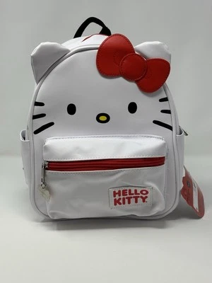 Mini mochila Hello Kitty 12” blanca imitación cuero totalmente nueva. Foto 1 de 4