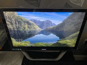 Samsung All-in-One PC | 23.6” Touch | i3 | Windows 8 + Original Charger - Afbeelding 1 van 10