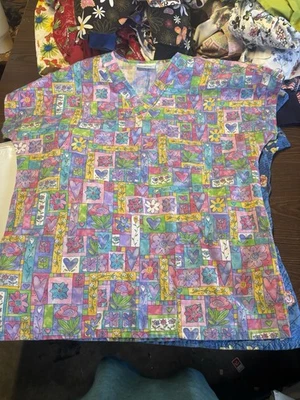 Women’s Scrub Top Size XL Short Sleeve W Pockets V Neck Lot Of 3 - Image 1 of 3