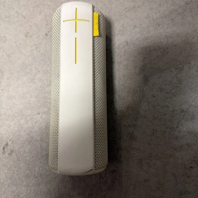 Ultimate Ears BOOM Altavoz IMPERMEABLE Portátil Bluetooth Recargable Foto 1 de 4