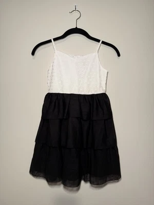 Vestido formal blanco y negro talla 7 Calvin Klein para niñas nuevo con etiquetas Foto 1 de 3