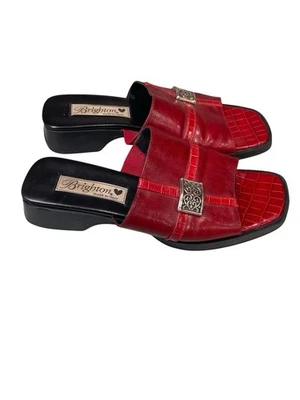 Sandalias sin cordones Brighton Beth rojas negras de cuero granulado zapatos mulas 6 M Foto 1 de 4