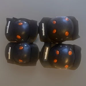 Mongoose Knee And Elbow Pads Youth Size - Picture 1 of 8
