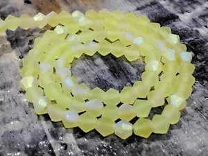 Estilo de cristal austriaco, vidrio facetado, grado AA, bicono, 4x4 mm, champán, 87 piezas - Imagen 1 de 4
