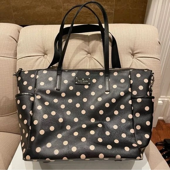 Kate Spade Bolsa de Pañales Lunares con Cambiador Bolso de Mano con Cremallera Defectuoso Foto 1 de 4