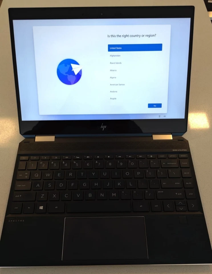 Caneta HP Spectre x360 13t Gem Cut i7-8565U 1.8 4K 13.3" Touch 16GB 512GB HP - Imagem 1 de 4