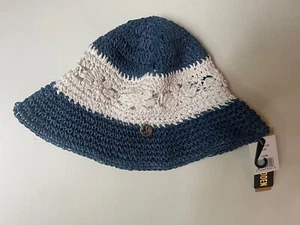 NWT STEVE MADDEN STRAW Bucket Hat Mixed Crochet Dark Blue & White Packable - Picture 1 of 3