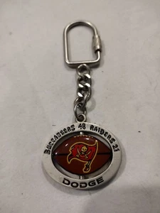 TAMPA BAY BUCCANEERS 2002 NFL WORLD CHAMPIONS KEYCHAIN FOB FLIPPER CENTERPIECE - Picture 1 of 4
