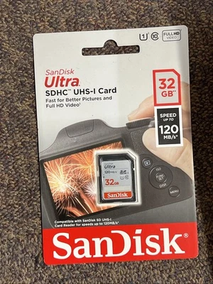 SanDisk Ultra 32GB Class 10 SDHC Memory Card - Image 1 of 2