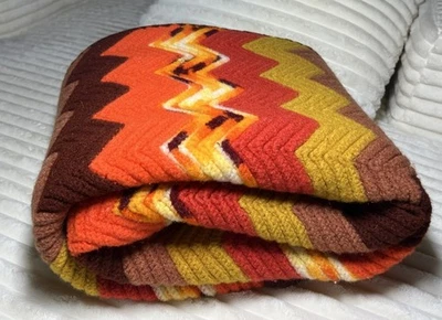 Manta afgana de ganchillo hecha a mano estilo años 70 de colección 45 X52 Zig Zag Chevron colores de otoño Foto 1 de 4