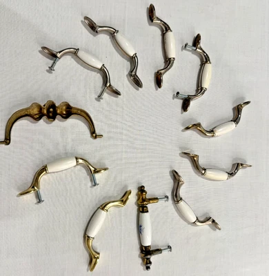 Mixed Lot Vintage Cabinet Pulls Brass Metal Ceramic White Floral Farmhouse - Image 1 of 4