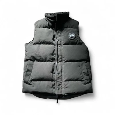 Canada Goose Garson Black Label Vest Size Medium - Image 1 of 4