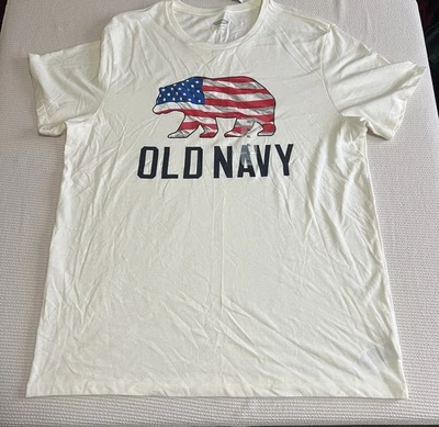 Men’s Old Navy White American Flag Bear Logo T-Shirt Size XL - Image 1 of 4