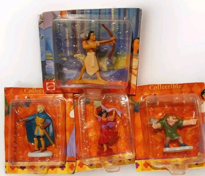 LOTE DE 4 FIGURAS DISNEY JOROBADO DE NOTRE DAME & POCAHONTAS 3" DE COLECCIÓN AÑOS 90 MATE~ Foto 1 de 2