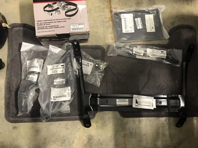 1997-1998 Nissan pathfinder 97 98 parts lot OEM parts Genuine Original. - Image 1 of 4