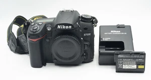 Nikon D7000 16.2 MP DX-Format Digital Camera Body with Battery and Charger - Picture 1 of 6