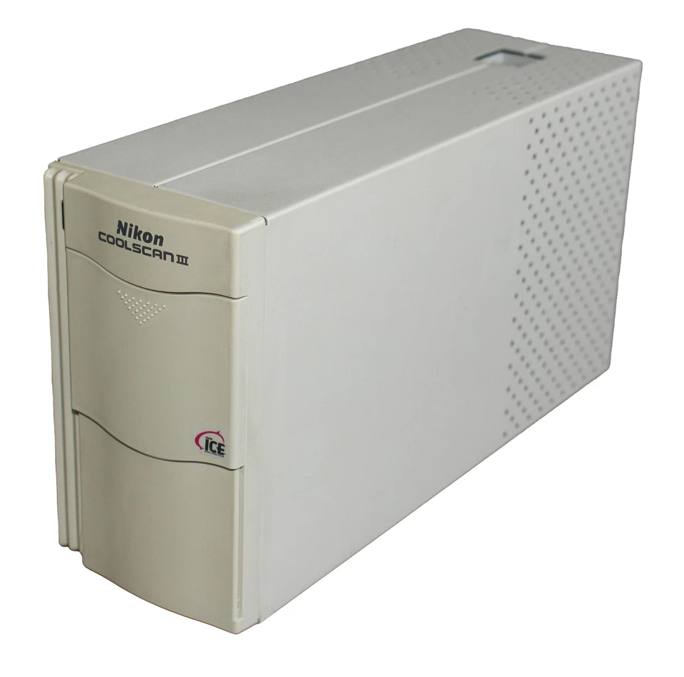 Nikon Coolscan III LS30 Dia Negativ Film Scanner Filmstreifen Gebraucht - Bild 1 von 1