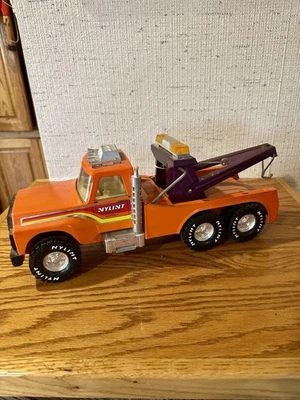 Vintage Nylint Ford Orange Wrecker Pressed Steel Tow Truck 16". - Image 1 of 4