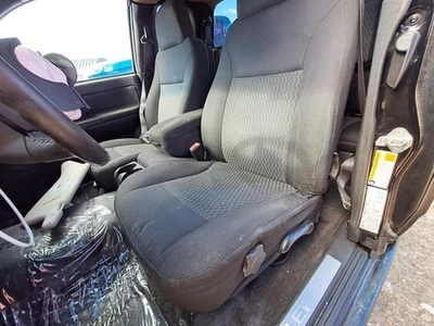 Driver Front Seat Bucket And Bench Split Seat Opt AM6 Fits 06-12 CANYON 1536837 - Image 1 of 4