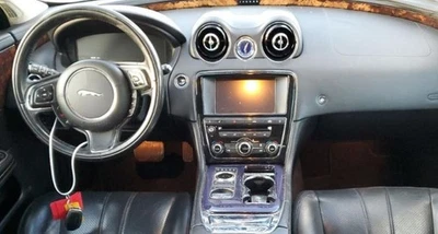 2011 Jaguar XJ Driver Steering Wheel Airbag Air Bag OEM - Image 1 of 4