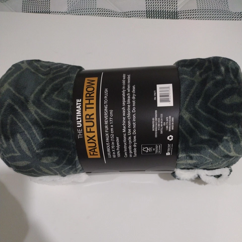 Life Comfort Ultimate piel sintética de lujo reversible a felpa tiro 60"x 70" verde Foto 1 de 1