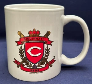 RARE CINCINNATI REDS MLB 2000 - 8 OZ MUG - WHITE with COLOR SHIELD LOGO - GREAT! - Picture 1 of 8