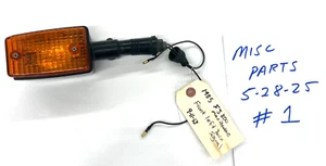 1985 Yamaha FJ1100  FJ 1100 OEM LEFT FRONT TURN SIGNAL LIGHT INDICATOR - Picture 1 of 2