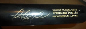2019 TOPPS MLB AUTHENTICATED FERNANDO TATIS JR SIGNED ROOKIE AUTO VICTUS BAT - Picture 1 of 7