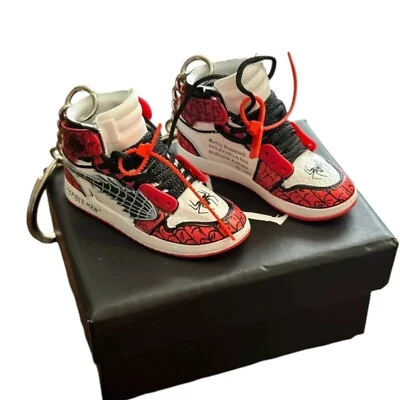 Spider Man Jordan Mini Zapatilla Llavero con Caja de Zapatos 3D Regalo/Dije Alta Calidad Foto 1 de 4
