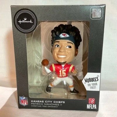 Елочное украшение KC Chiefs Patrick Mahomes Kansas City NFL новое с ценниками Hallmark Bobblehead - Изображение 1 из 4