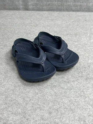 Sandalias de Tanga CROCS Niños Pequeños ATENAS Chanclas Azul Marino con Correa Elástica C7 Foto 1 de 4