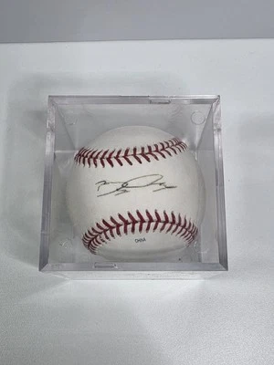 鲍勃·克罗斯比-亲笔签名威尔逊棒球 — 第 1/3 张图片