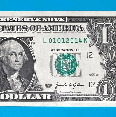January 1, 2014 : New Year 2014 (L 01012014 K) BIRTHDAY $1 One Dollar Bill - Image 1 of 4