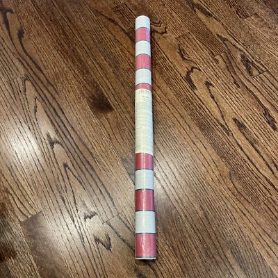 PAPEL DE PAREDE ROLO DUPLO YORK RONALD LISTRAS VERMELHAS FERRUGEM FLORESTA VERDE OURO VINTAGE - Imagem 1 de 4