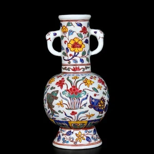 Fine Collectable Chinese Hand Five Colours Porcelain Fish Vase - Picture 1 of 9