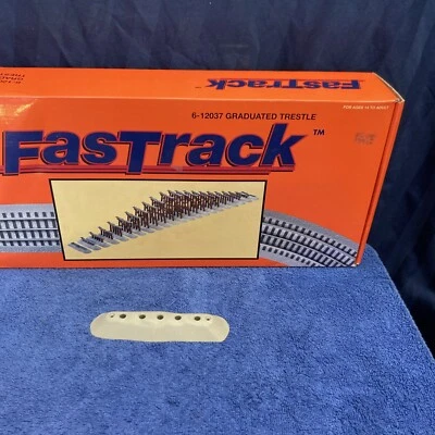 Lionel FasTrack Graduated Trestle Set (6-12037) Base 5 or 6 Replacement Piece R4 - Image 1 of 4
