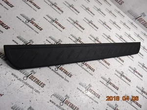Honda Civic right front door sill trim used 2006 - Picture 1 of 4