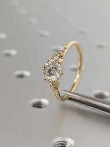1 ct Round Cut Lab Grown Diamond 14K Yellow Gold Engagement Ring - Picture 1 of 9