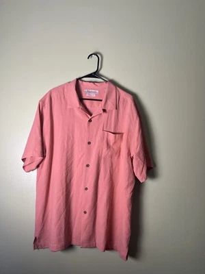 Tommy Bahama Men's Hawaiian Shirt 100% Silk, Short Sleeve, Button-Up, XL - Image 1 of 4