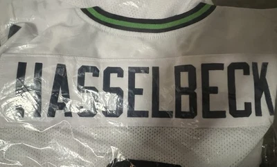 CAMISETA DE LOS SEATTLE SEAHAWKS MATE HASSELBECK AUTOGRAFIADA FIRMADA BAS HOLO Foto 1 de 4